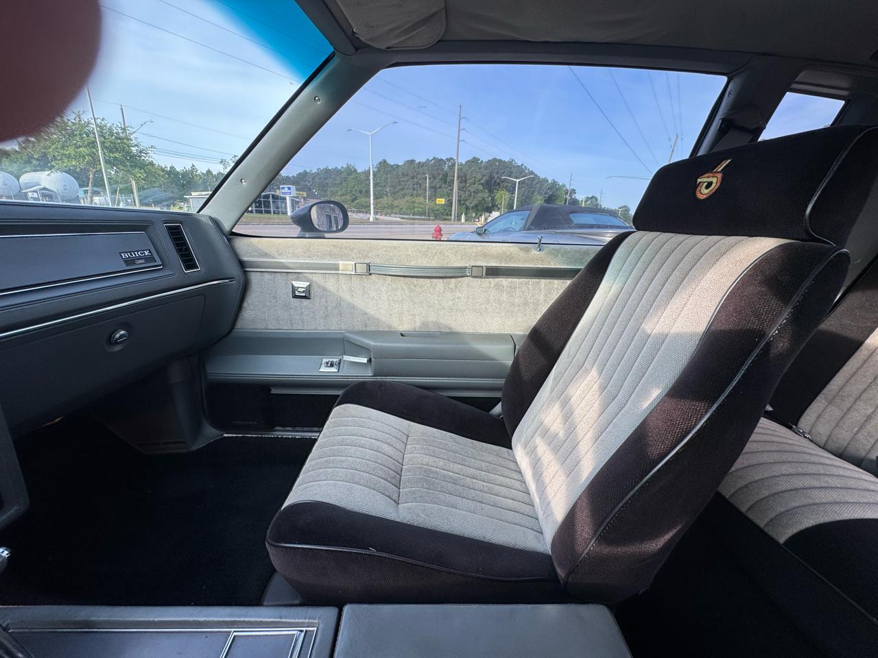 Buick Grand National  1987