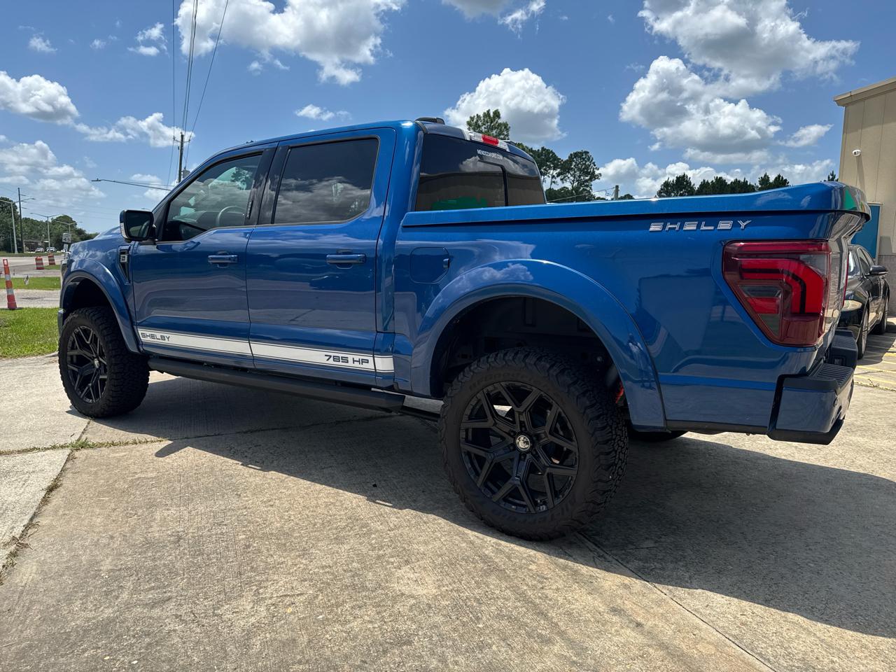 Ford F-150 Supercab 155" WB 4WD 2024