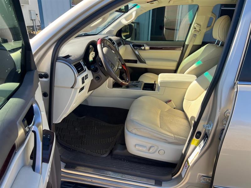 Lexus GX 460 Sport Utility 2012