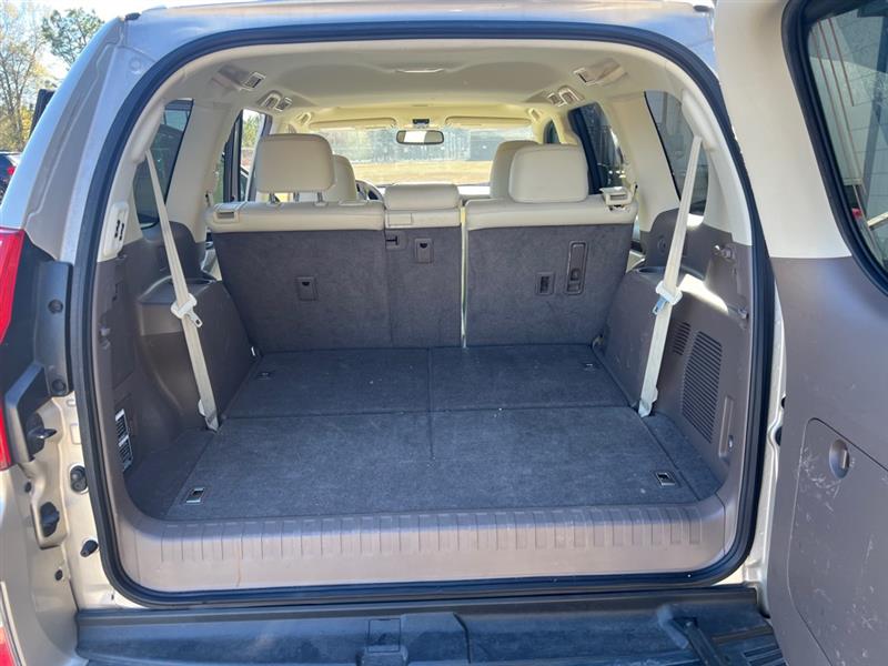 Lexus GX 460 Sport Utility 2012