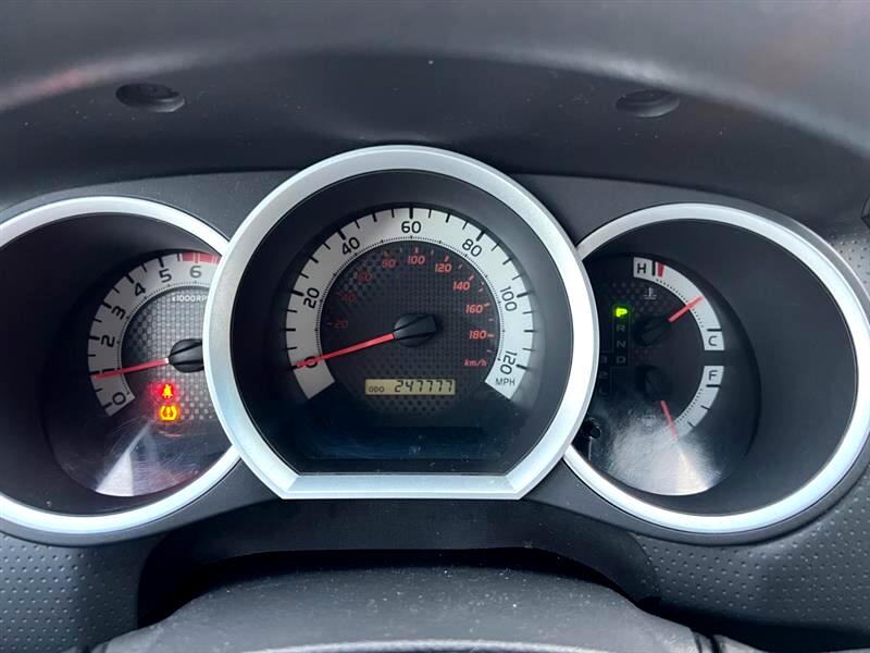 Toyota Tacoma PreRunner Access Cab 2WD 2012