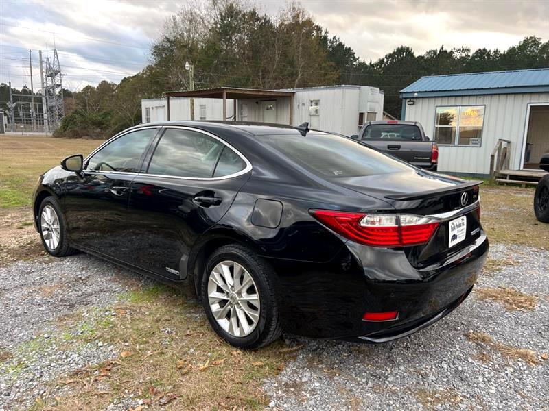 Lexus ES 300h Sedan 2013