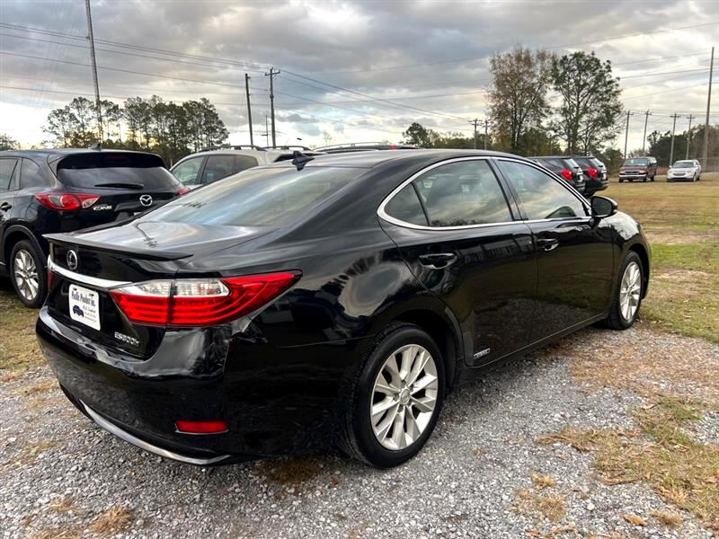 Lexus ES 300h Sedan 2013
