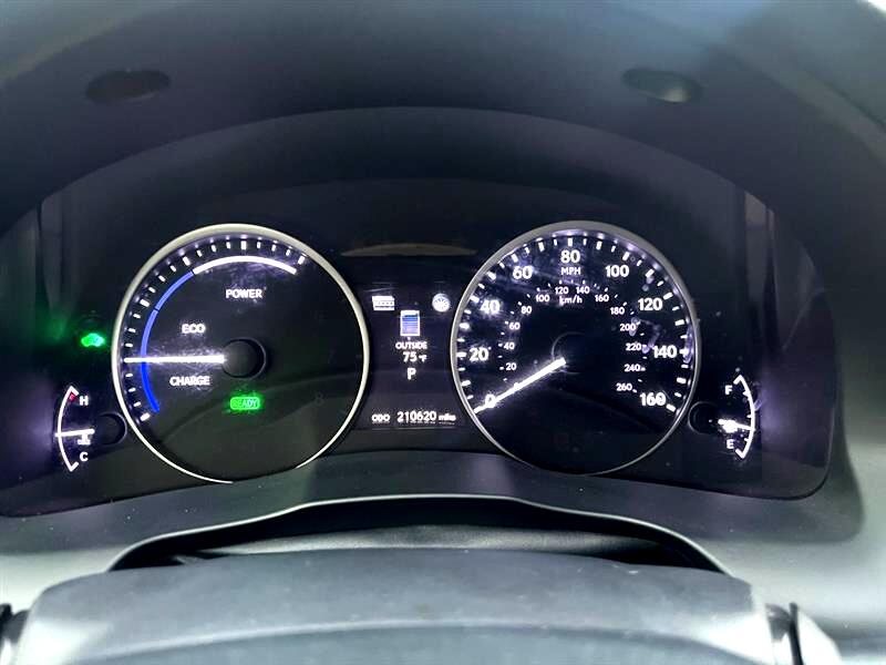 Lexus ES 300h Sedan 2013