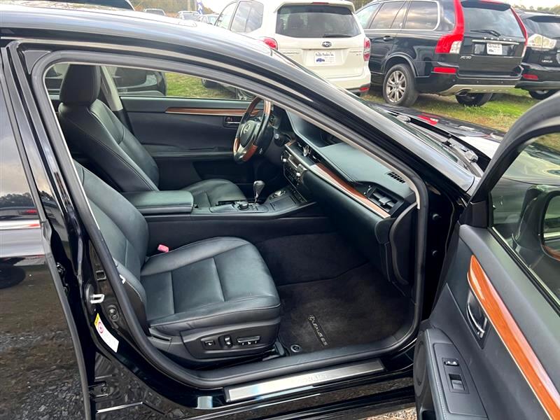 Lexus ES 300h Sedan 2013