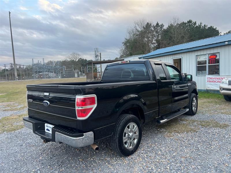 Ford F-150 XL SuperCab 8-ft. Bed 2WD 2010