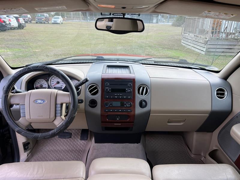 Ford F-150 Lariat SuperCab 2WD 2005