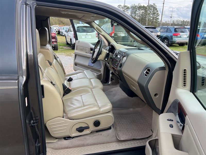 Ford F-150 Lariat SuperCab 2WD 2005