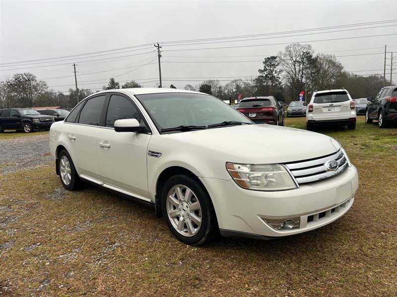 Ford Taurus SE FWD 2009