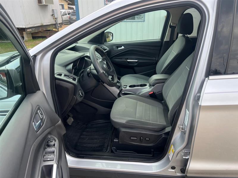 Ford Escape SE FWD 2015