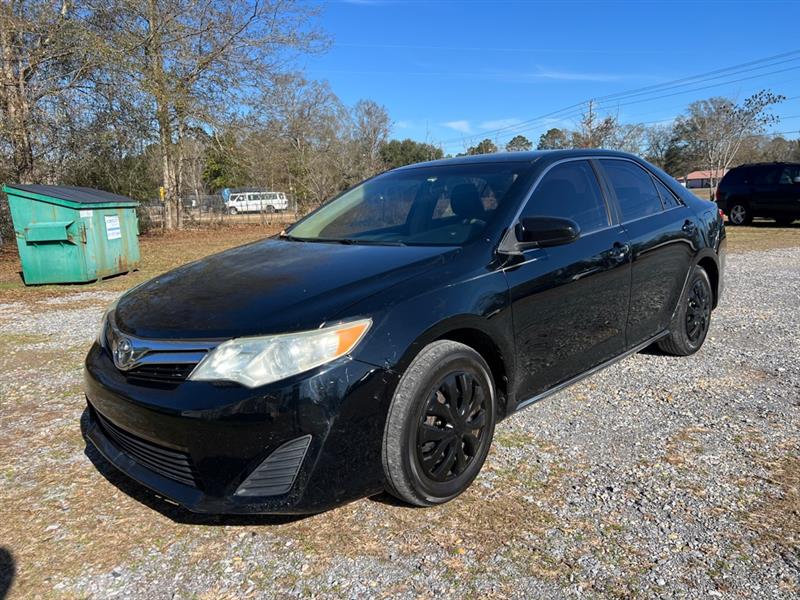 Toyota Camry SE 2012