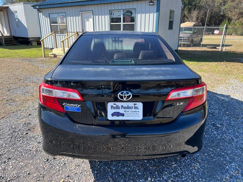 Toyota Camry SE 2012