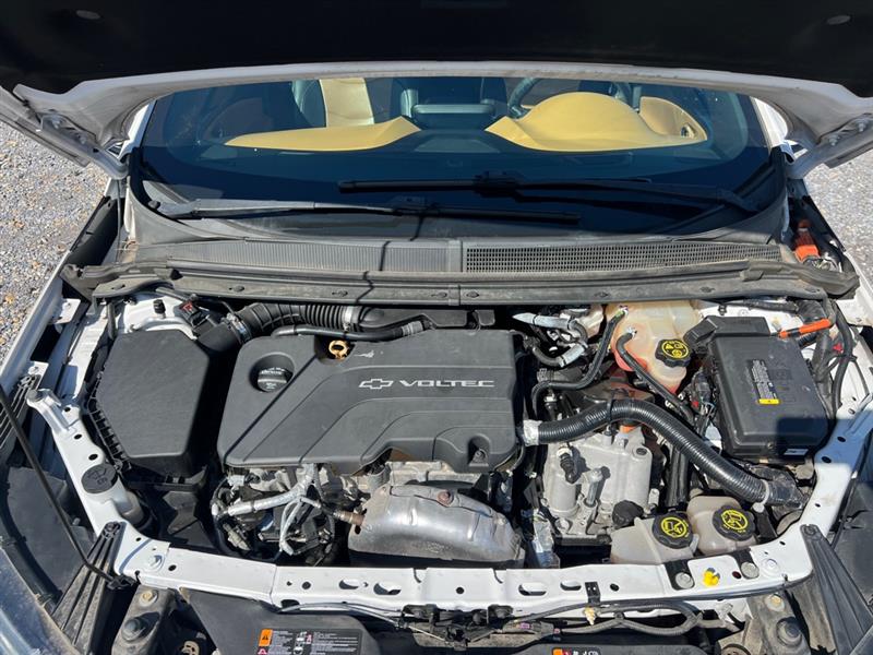 Chevrolet Volt Premier w/ Standard Emission Package 2017