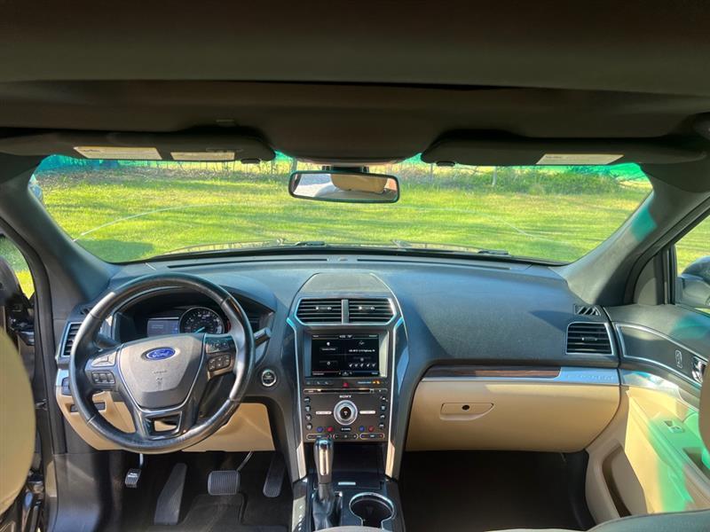 Ford Explorer Limited FWD 2016