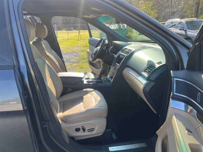 Ford Explorer Limited FWD 2016