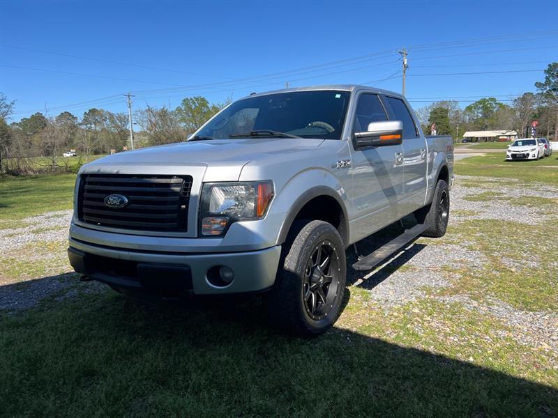 Ford F-150 XL SuperCrew 5.5-ft. Bed 4WD 2012