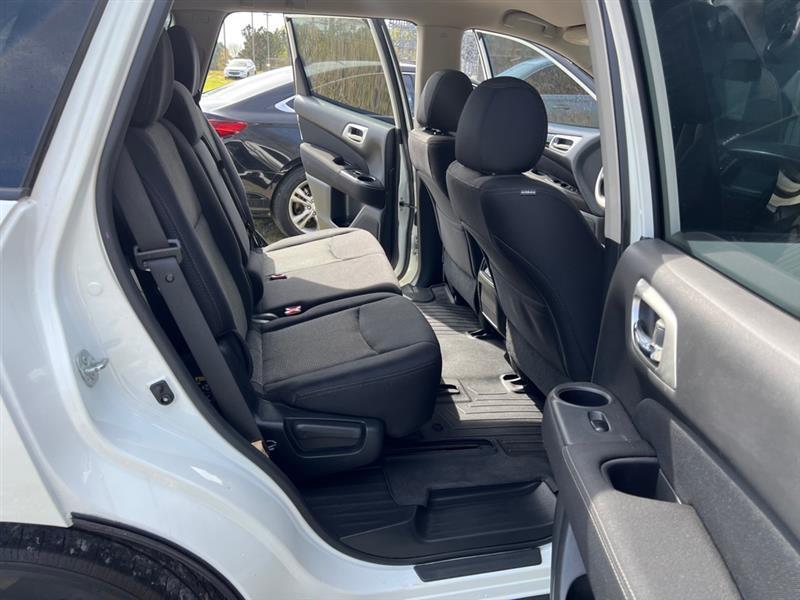 Nissan Pathfinder S 2WD 2017