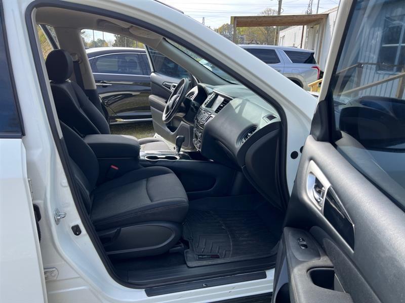 Nissan Pathfinder S 2WD 2017