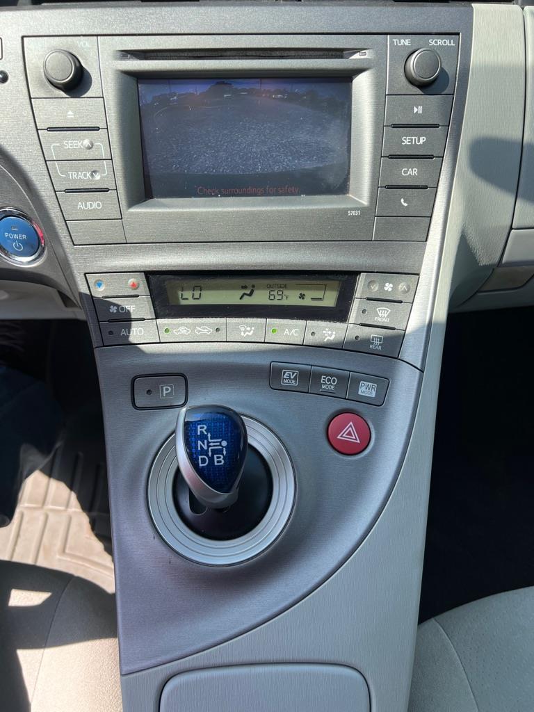 Toyota Prius Four 2015