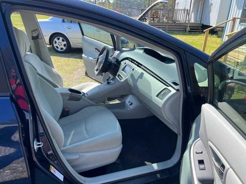 Toyota Prius Four 2015