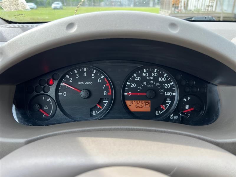 Nissan Frontier SE Crew Cab LWB 2WD 2010