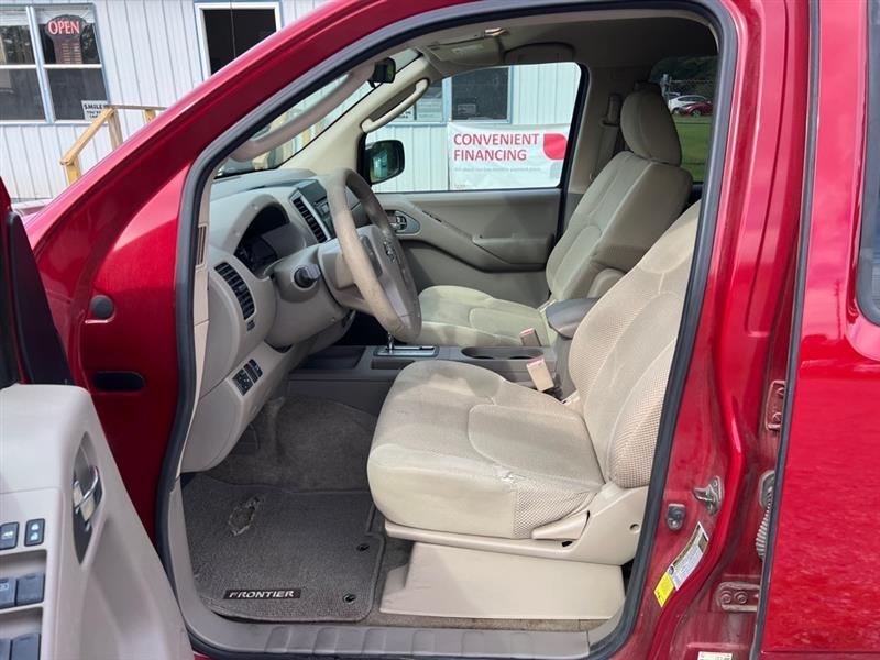 Nissan Frontier SE Crew Cab LWB 2WD 2010