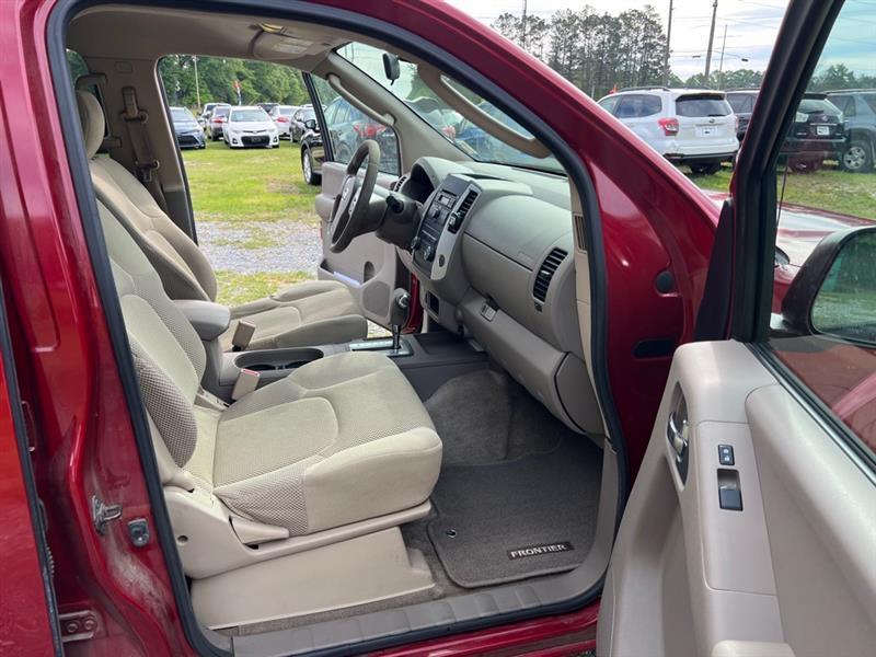 Nissan Frontier SE Crew Cab LWB 2WD 2010
