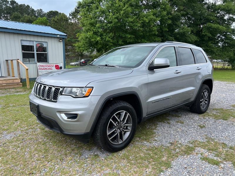 2020 Jeep Grand Cherokee Laredo 4WD