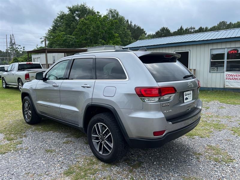 Jeep Grand Cherokee Laredo 4WD 2020