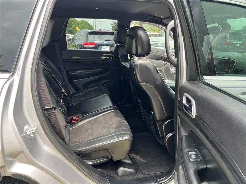 Jeep Grand Cherokee Laredo 4WD 2020