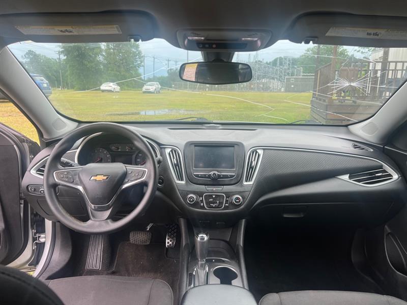 Chevrolet Malibu LS 2018