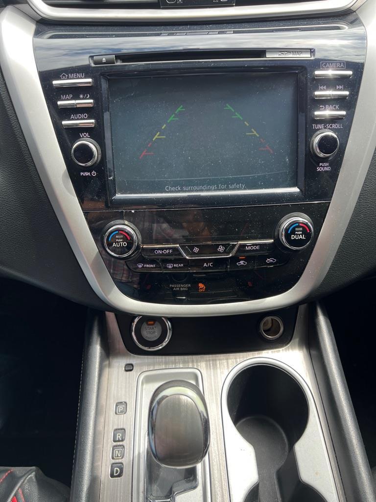 Nissan Murano S 2015