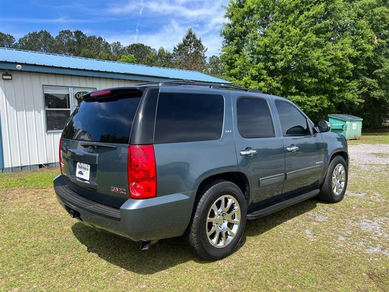 GMC Yukon SLT1 2WD 2010
