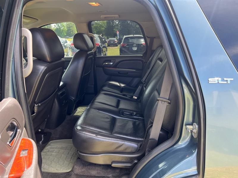 GMC Yukon SLT1 2WD 2010