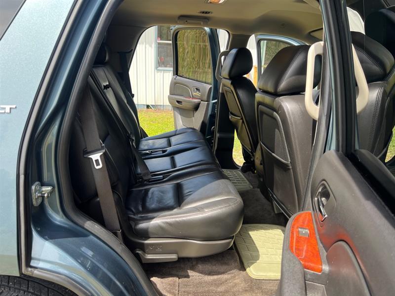 GMC Yukon SLT1 2WD 2010