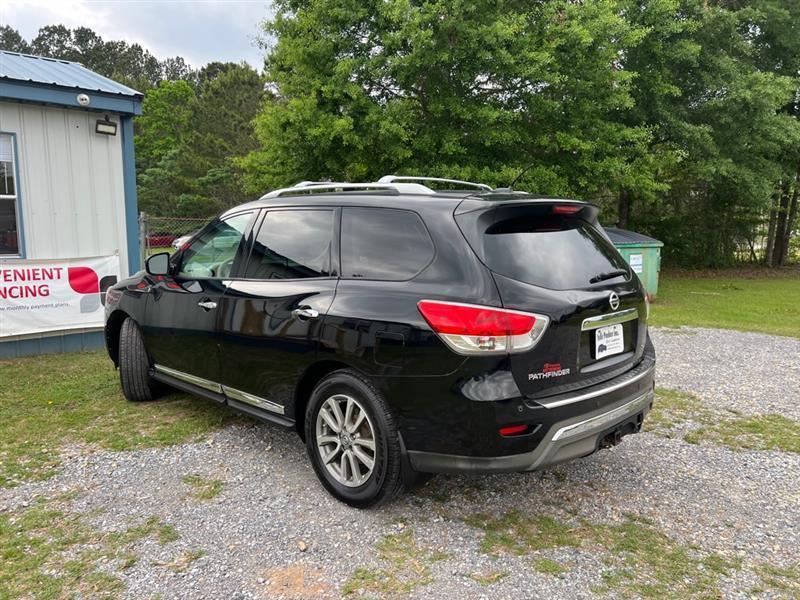 Nissan Pathfinder S 2WD 2014