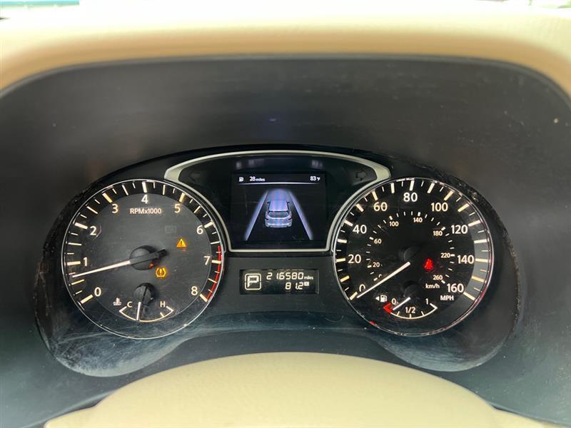 Nissan Pathfinder S 2WD 2014