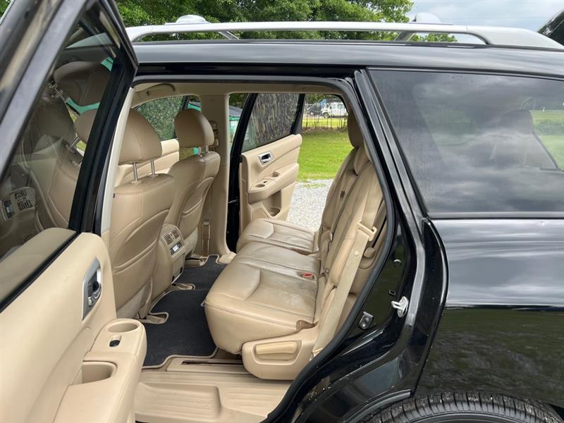 Nissan Pathfinder S 2WD 2014