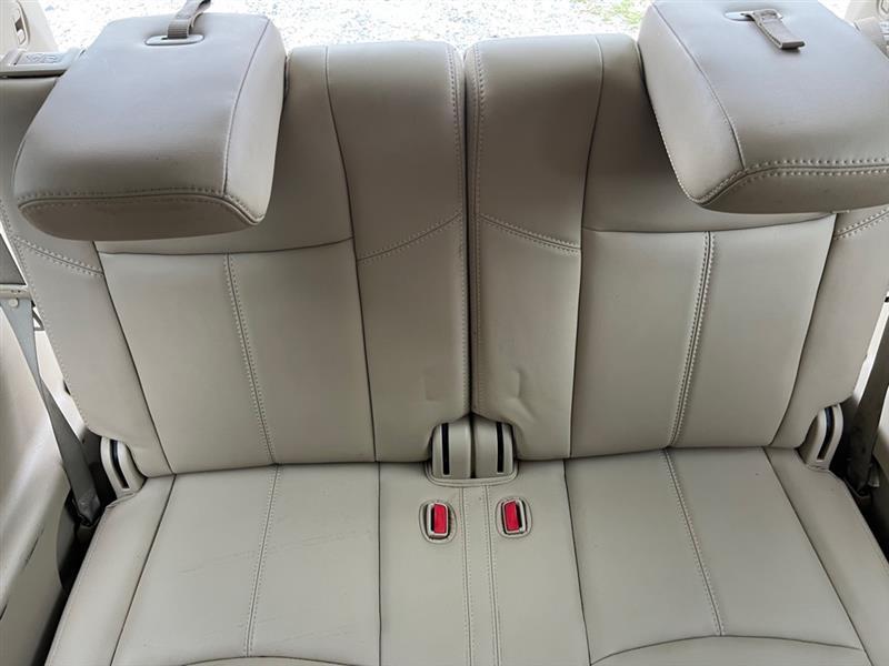 Nissan Pathfinder S 2WD 2014