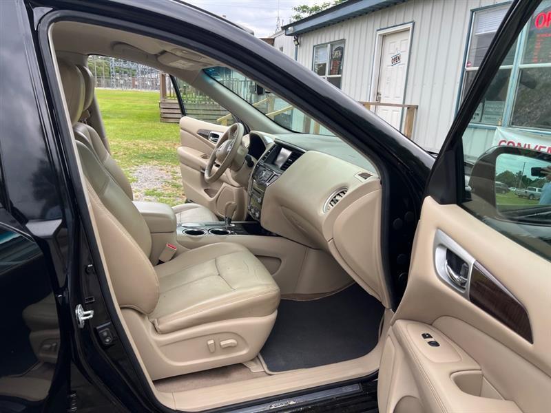 Nissan Pathfinder S 2WD 2014