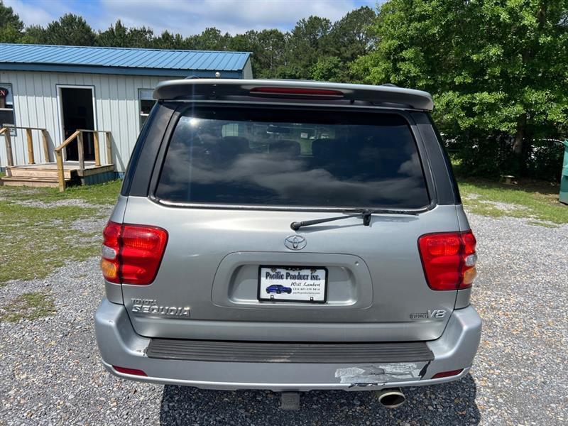 Toyota Sequoia SR5 2WD 2004