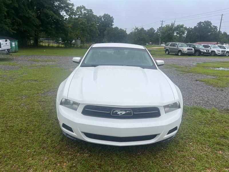 Ford Mustang V6 Coupe 2010