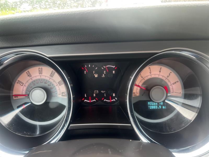 Ford Mustang V6 Coupe 2010