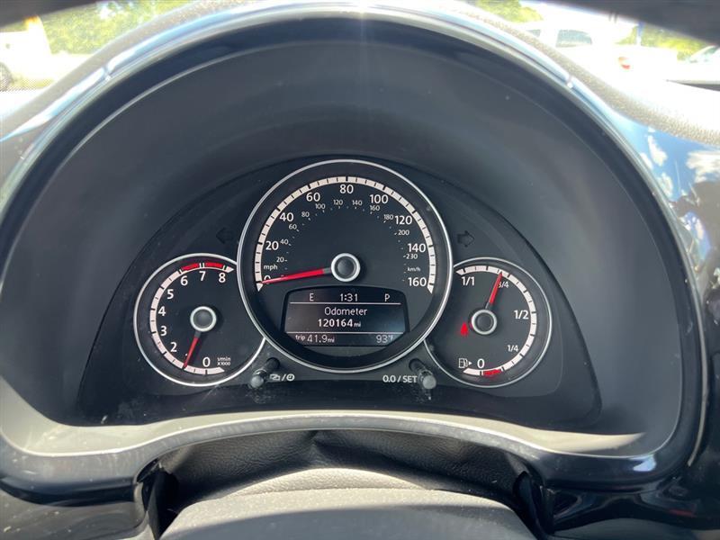 Volkswagen Beetle 1.8T PZEV 6A Fleet 2016