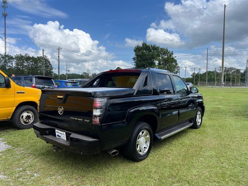 Cadillac Escalade EXT Sport Utility Truck 2002