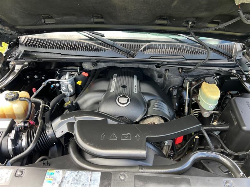 Cadillac Escalade EXT Sport Utility Truck 2002