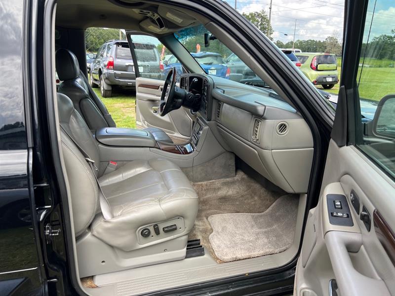 Cadillac Escalade EXT Sport Utility Truck 2002