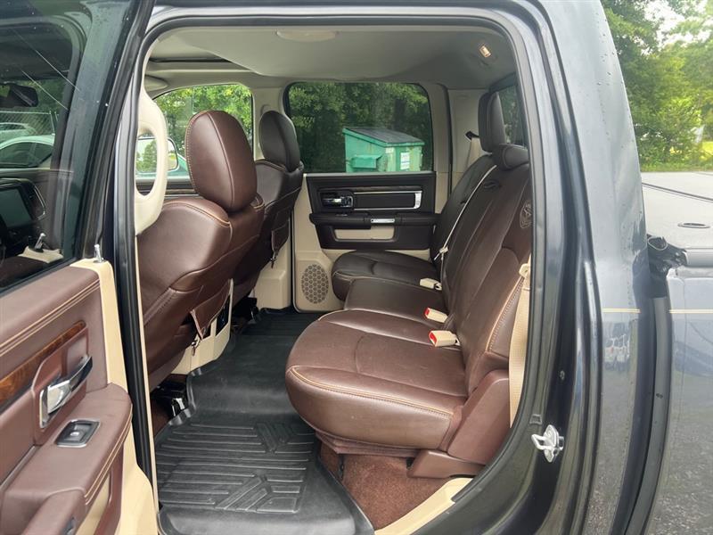 RAM 1500 Longhorn Crew Cab SWB 4WD 2015