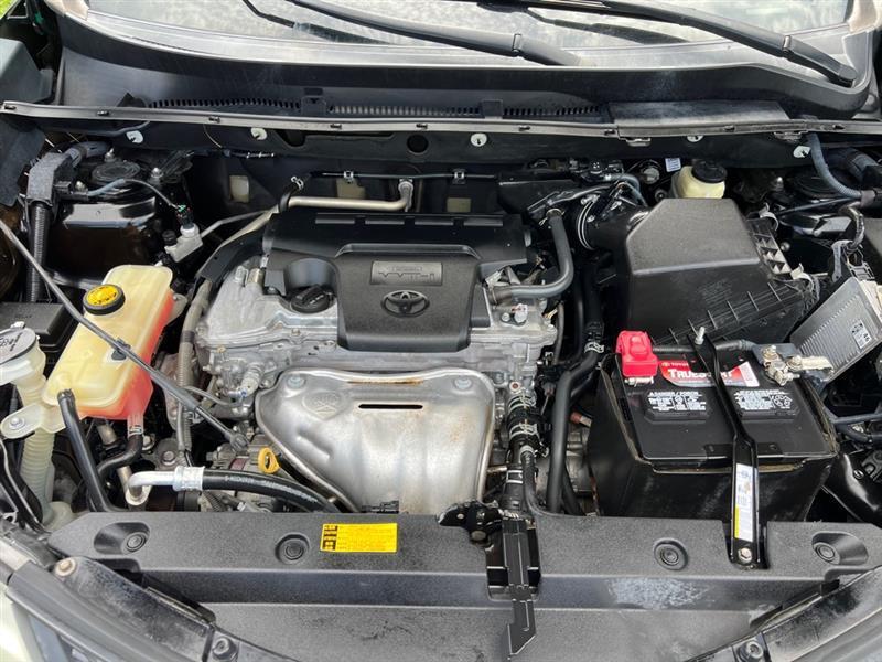 Toyota RAV4 Limited FWD 2015