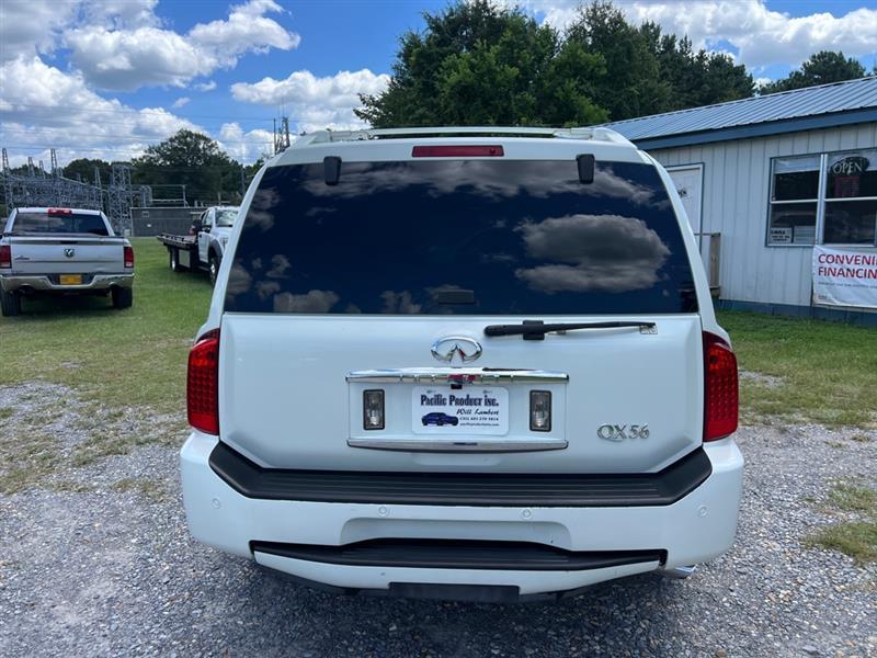 Infiniti QX56 RWD 2006